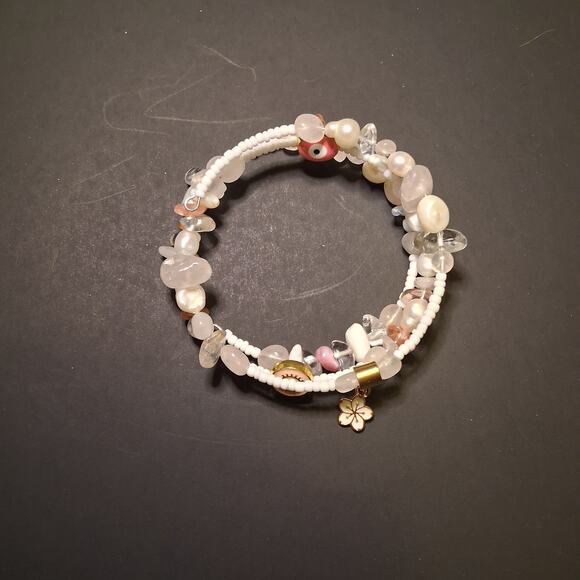 Light Pink Evil Eye Theme bracelet - Picture 4 of 4
